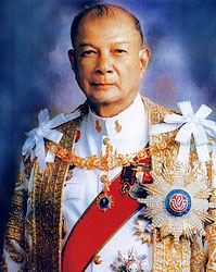 HE General Pichitr Kullavanijaya, Privy Councillor to HM the King, turns 80