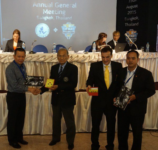 Thumbs up for Vietnam 2016