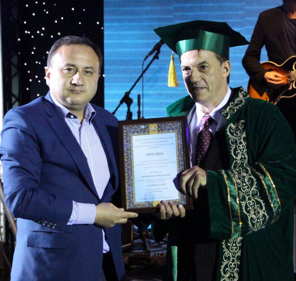 AIMS President and IFMA General Secretary Receives the Highest Honour