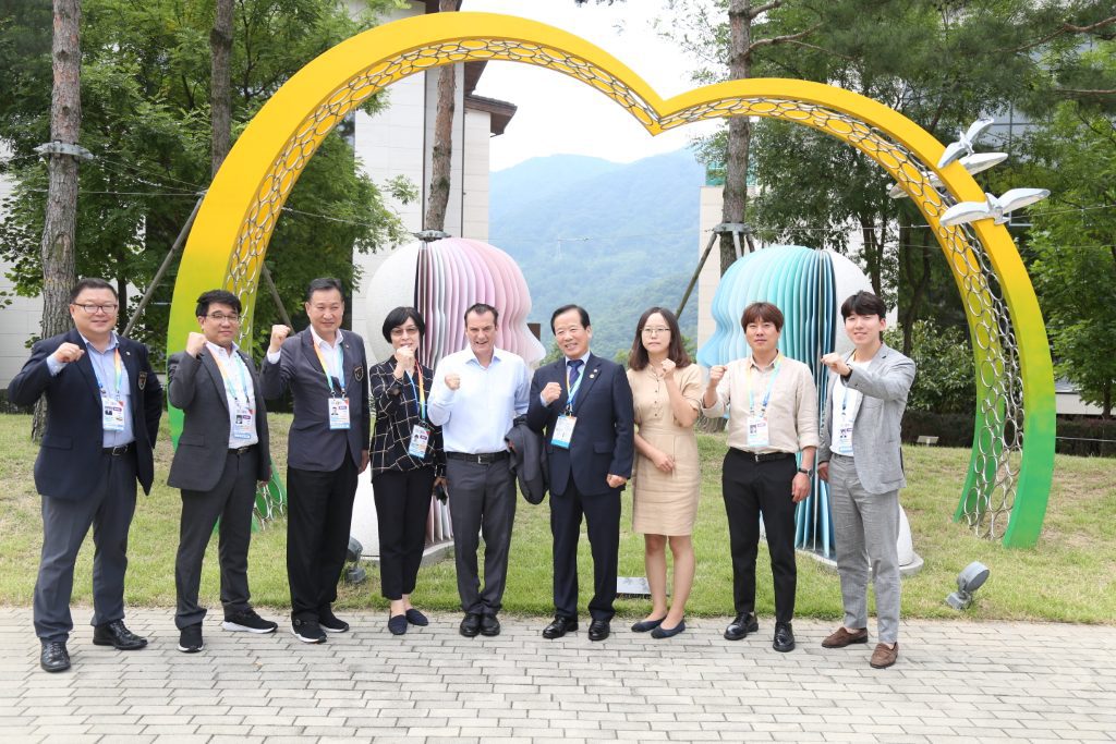 #2019 CWMAM Day 5 – Dr. Fox Farewell